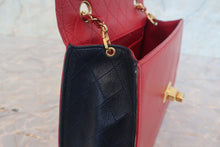 画像をギャラリービューアに読み込む, CHANEL/シャネル 2.55チェーンショルダーバッグ ラムスキン レッド/ネイビー/ゴールド金具 ショルダーバッグ 800010020