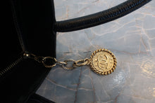 画像をギャラリービューアに読み込む, CHANEL/シャネル 復刻トート キャビアスキン ブラック/ゴールド金具 トートバッグ 800050040