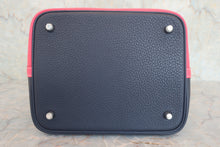 将图片加载到图库查看器,HERMES PICOTIN LOCK CASAQUE MM Clemence leather Rose extreme/Blue nuit D刻印 Hand bag 800060193