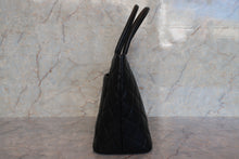 Load image into Gallery viewer, CHANEL Medallion Tote Caviar skin Black/Gold hadware Tote bag 700120006