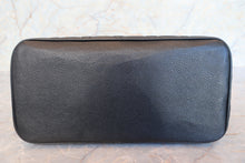Load image into Gallery viewer, CHANEL Medallion Tote Caviar skin Black/Gold hadware Tote bag 700120006