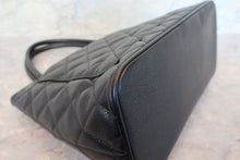 Load image into Gallery viewer, CHANEL Medallion Tote Caviar skin Black/Gold hadware Tote bag 700120006