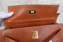 将图片加载到图库查看器,HERMES KELLY 32 Pigskin Brown 〇H刻印 Shoulder bag 700060161