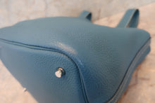 Load image into Gallery viewer, HERMES PICOTIN LOCK MM Clemence leather Blue jean □O Engraving Hand bag 700120043