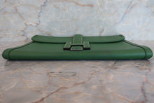 画像をギャラリービューアに読み込む, HERMES/エルメス ジジェPM クシュベル グリーン 〇X刻印 クラッチバッグ 700030212