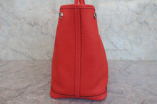 將圖片載入圖庫檢視器 HERMES/エルメス ガーデンパーティPM ネゴンダ ルージュピヴォワンヌ R刻印 トートバッグ 800030181