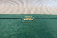 画像をギャラリービューアに読み込む, HERMES/エルメス ジジェPM クシュベル グリーン 〇X刻印 クラッチバッグ 700030212