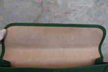 画像をギャラリービューアに読み込む, HERMES/エルメス ジジェPM クシュベル グリーン 〇X刻印 クラッチバッグ 700030212