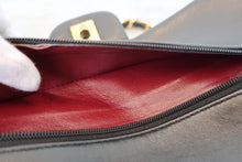 Load image into Gallery viewer, CHANEL Matelasse double flap double chain shoulder bag Lambskin Black/Gold hadware Shoulder bag 700100160