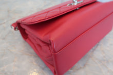 将图片加载到图库查看器,CHANEL/香奈儿 经典双C 链条包 羊皮 Pink/Silver hadware(粉色/银色金属) 肩背包 700100162