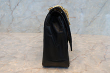 Load image into Gallery viewer, CHANEL Matelasse chain shoulder bag Lambskin Black/Gold hadware Shoulder bag 700120020