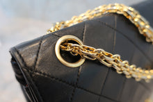Load image into Gallery viewer, CHANEL Matelasse chain shoulder bag Lambskin Black/Gold hadware Shoulder bag 700120020