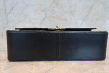 Load image into Gallery viewer, CHANEL Matelasse chain shoulder bag Lambskin Black/Gold hadware Shoulder bag 700120020