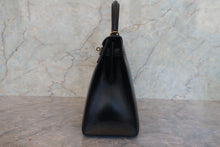 画像をギャラリービューアに読み込む, HERMES/エルメス ケリー28 ボックスカーフ ブラック 〇T刻印 ハンドバッグ 700120233