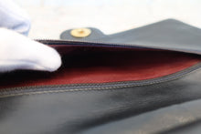 Load image into Gallery viewer, CHANEL Matelasse chain shoulder bag Lambskin Black/Gold hadware Shoulder bag 700120020