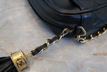 将图片加载到图库查看器,CHANEL/香奈儿 经典双C 流苏 链条包 羊皮 Black/Gold hadware(黑色/金色金属) 肩背包 700100156