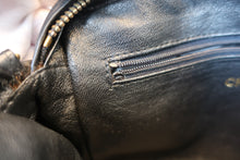 将图片加载到图库查看器,CHANEL/香奈儿 经典双C 流苏 链条包 羊皮 Black/Gold hadware(黑色/金色金属) 肩背包 700100156