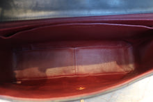 将图片加载到图库查看器,CHANEL/香奈儿 大号CF 单盖 链条包 羊皮 Black/Gold hadware(黑色/金色金属) 肩背包 700120005