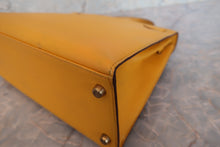 將圖片載入圖庫檢視器 HERMES/エルメス ケリー28 クシュベル ジョーヌ 〇Z刻印 ショルダーバッグ 700080126