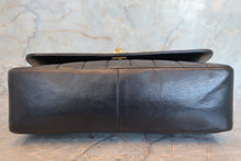 Load image into Gallery viewer, CHANEL Mademoiselle chain shoulder bag Lambskin Navy/Gold hadware Shoulder bag 700100131