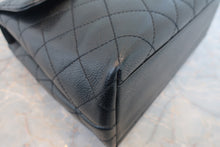 画像をギャラリービューアに読み込む, CHANEL/シャネル マトラッセ台形ハンドバッグ キャビアスキン ブラック/シルバー金具 ハンドバッグ 800030133