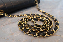 Load image into Gallery viewer, CHANEL Mademoiselle chain shoulder bag Lambskin Navy/Gold hadware Shoulder bag 700100131