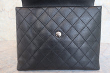 画像をギャラリービューアに読み込む, CHANEL/シャネル マトラッセ台形ハンドバッグ キャビアスキン ブラック/シルバー金具 ハンドバッグ 800030133