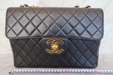 将图片加载到图库查看器,CHANEL/香奈儿 中号CF 单盖包 链条包 羊皮 Black/Gold hadware(黑色/金色金属) 肩背包 700100138