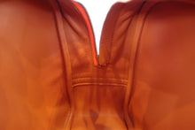 Load image into Gallery viewer, HERMES PLUME 20 Epsom leather Orange □J Engraving Hand bag 800080078