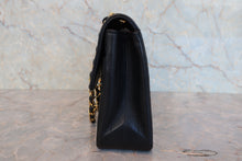 将图片加载到图库查看器,CHANEL/香奈儿 CF 链条包 羊皮 Black/Gold hadware(黑色/金色金属) 肩背包 800070114