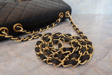 将图片加载到图库查看器,CHANEL/香奈儿 中号CF 单盖包 链条包 羊皮 Black/Gold hadware(黑色/金色金属) 肩背包 700100138