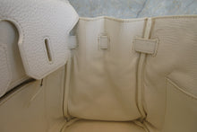 Load image into Gallery viewer, HERMES BIRKIN 30 Clemence leather White □O Engraving Hand bag 700050283