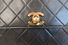 将图片加载到图库查看器,CHANEL/香奈儿 CF 链条包 羊皮 Black/Gold hadware(黑色/金色金属) 肩背包 800070114
