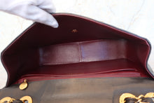 将图片加载到图库查看器,CHANEL/香奈儿 中号CF 单盖包 链条包 羊皮 Black/Gold hadware(黑色/金色金属) 肩背包 700100138