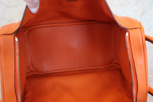 画像をギャラリービューアに読み込む, HERMES/エルメス リンディ34 トリヨンクレマンス オレンジ □M刻印 ショルダーバッグ 700090073