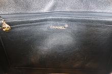 将图片加载到图库查看器,CHANEL/香奈儿 V线 链条包 荔枝皮 Black/Gold hadware(黑色/金色金属) 肩背包 800030196