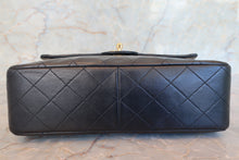 Load image into Gallery viewer, CHANEL Matelasse double flap double chain shoulder bag Lambskin Navy/Gold hadware Shoulder bag 700100126