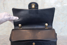 Load image into Gallery viewer, CHANEL Matelasse double flap double chain shoulder bag Lambskin Navy/Gold hadware Shoulder bag 700100126