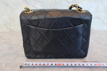 將圖片載入圖庫檢視器 CHANEL/シャネル ミニマトラッセシングルフラップチェーンショルダーバッグ ブラック/ゴールド金具 ラムスキン ショルダーバッグ 800080084