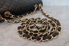 Load image into Gallery viewer, CHANEL Medium Matelasse single flap chain shoulder bag Lambskin Black/Gold hadware Shoulder bag 700080059