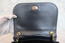 画像をギャラリービューアに読み込む, CHANEL/シャネル ココマークチェーンショルダーバッグ ラムスキン ブラック/ゴールド金具 ショルダーバッグ 800030207