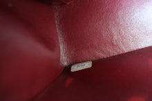 Load image into Gallery viewer, CHANEL Medium Matelasse single flap chain shoulder bag Lambskin Black/Gold hadware Shoulder bag 700080059