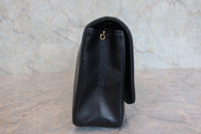将图片加载到图库查看器,CHANEL/香奈儿 戴妃 CF 链条包 羊皮 Black/Gold hadware(黑色/金色金属) 肩背包 800030200