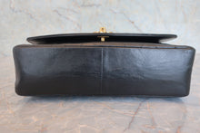将图片加载到图库查看器,CHANEL/香奈儿 戴妃 CF 链条包 羊皮 Black/Gold hadware(黑色/金色金属) 肩背包 800030200