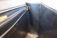 Load image into Gallery viewer, CHANEL Medium Matelasse single flap chain shoulder bag Lambskin Black/Gold hadware Shoulder bag 700100113