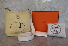 画像をギャラリービューアに読み込む, HERMES/エルメス エブリンTPM トリヨンクレマンス ジョーヌプッサン ショルダーバッグ 800090207
