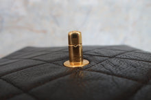 画像をギャラリービューアに読み込む, CHANEL/シャネル 中マトラッセシングルフラップチェーンショルダーバッグ キャビアスキン ブラック/ゴールド金具 ショルダーバッグ 700040129