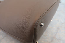 画像をギャラリービューアに読み込む, HERMES/エルメス ピコタンロックMM トリヨンクレマンス エトゥープ □M刻印 ハンドバッグ 800020010