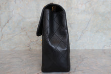 将图片加载到图库查看器,CHANEL/香奈儿 中号CF 单盖包 链条包 羊皮 Black/Gold hadware(黑色/金色金属) 肩背包 700030142