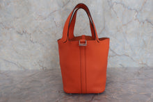 将图片加载到图库查看器,HERMES PICOTIN LOCK PM Clemence leather Orange poppy A刻印 Hand bag 800020131